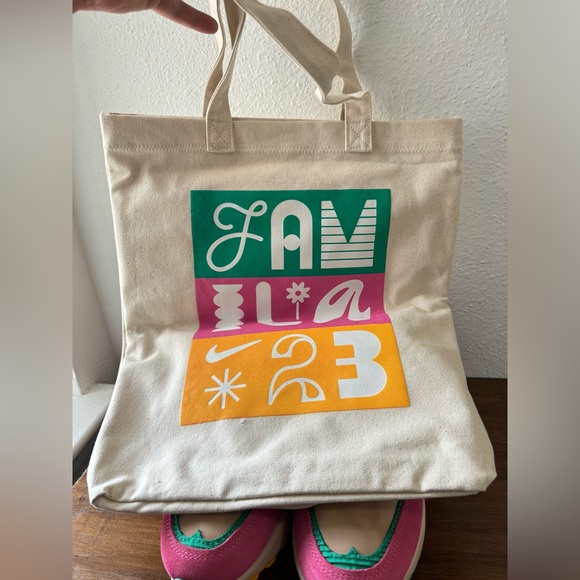 NWB Nike Air Max 1 Familia Sneakers Hemp/Pinksicle Men's US 10/Women's US 11.5 - Picture 8 of 12